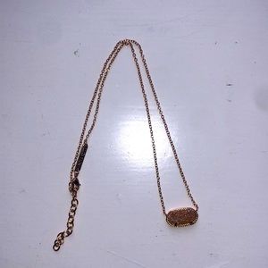 Kendra Scott necklace